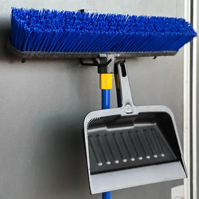 🔥49% Off🔥Heavy-Duty Magnetic Hook | For Garage, Workshop, Van & Shed Organization